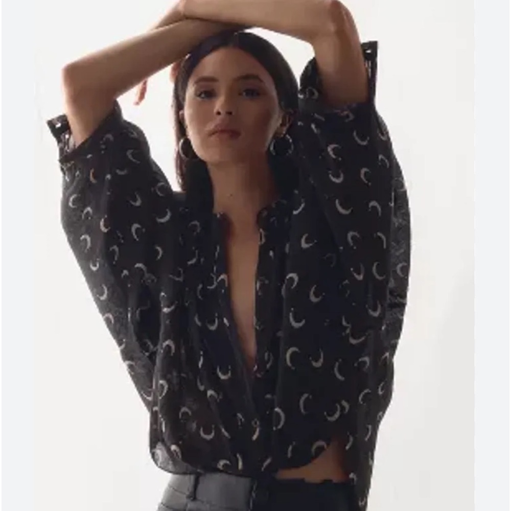 NWT Sidney batwing blouse